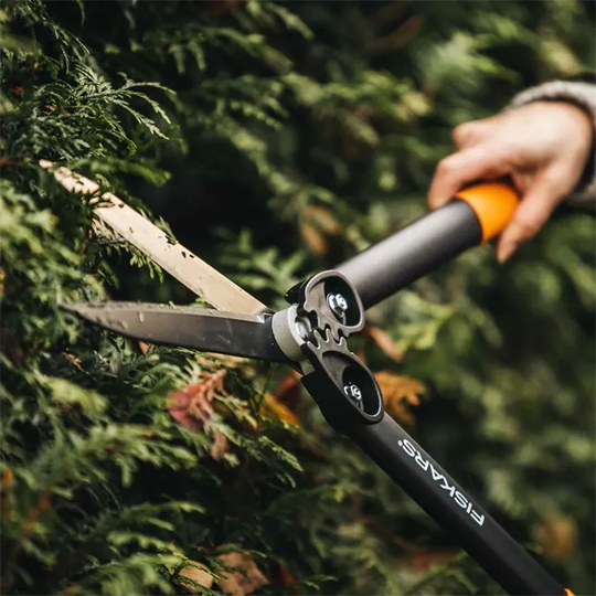 Fiskars Häcksax PowerGear Med Utväxling HS72