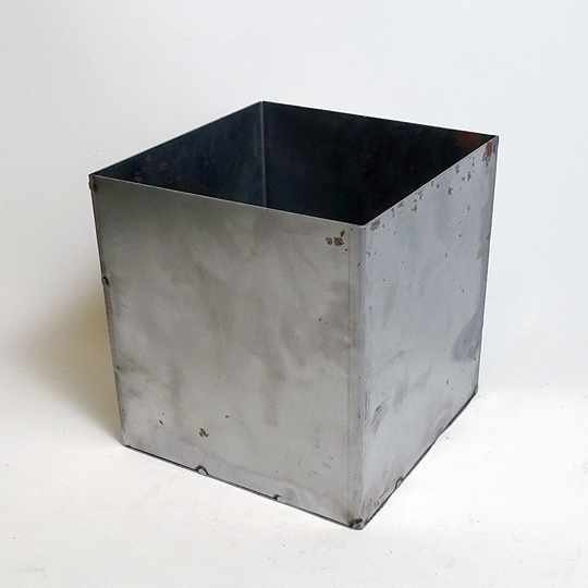 Kruka kvadrat rost, medium